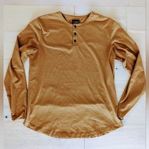 Cuts Clothing long sleeve Henley in Chateau colour with a curved hem.